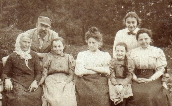 Беседа «Семейный альбом писателя Александра Эртеля»