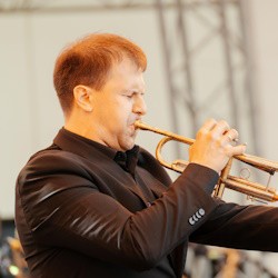 Дмитрий Мосьпан и Maimonides Jazz Orchestra п/у Михаила Бручеева
