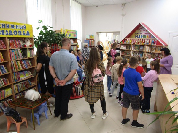 Игровая экскурсия «Книжный дом, окнами в детство»