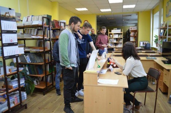 Дублёр-шоу «Библиотекарь на час»
