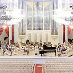 Российско-китайский симфонический оркестр и хор