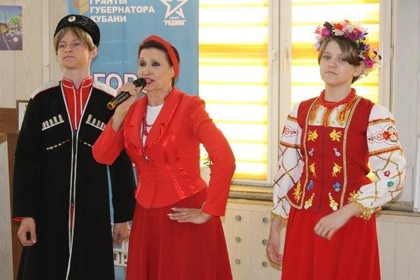 Развлекательная программа «Читай и пой, Новороссийск»