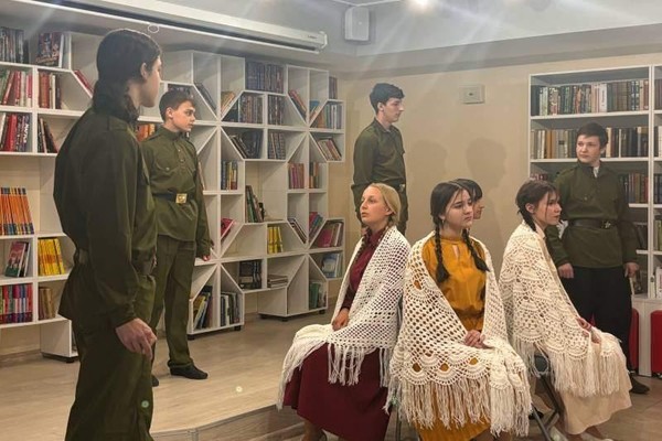 Литературно-музыкальная гостиная «Завтра была война»