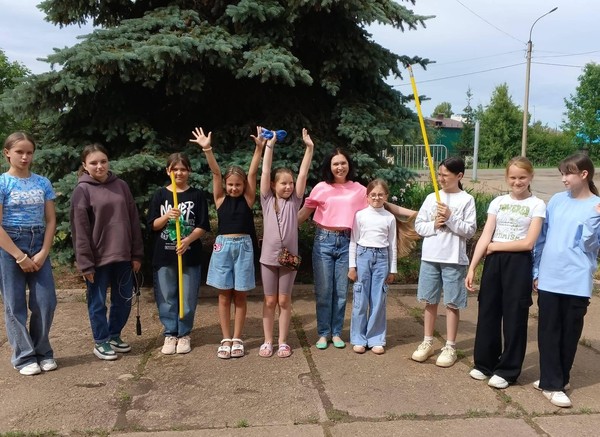 «Путешествие по улицам поселка»