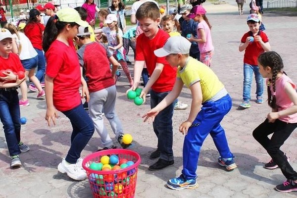 Игровая программа «Улыбки детства»