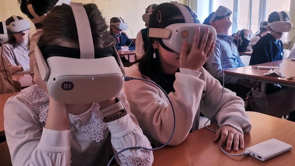Программа «Путешествия по воздушной стихии с Музеем путешественников в VR»