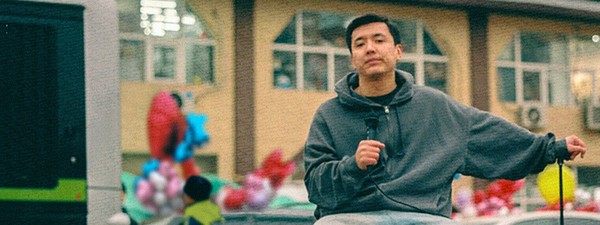 Импровизационный стендап-концерт Мадияра Нурманбетова