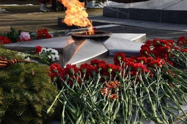 Участие в торжественном митинге