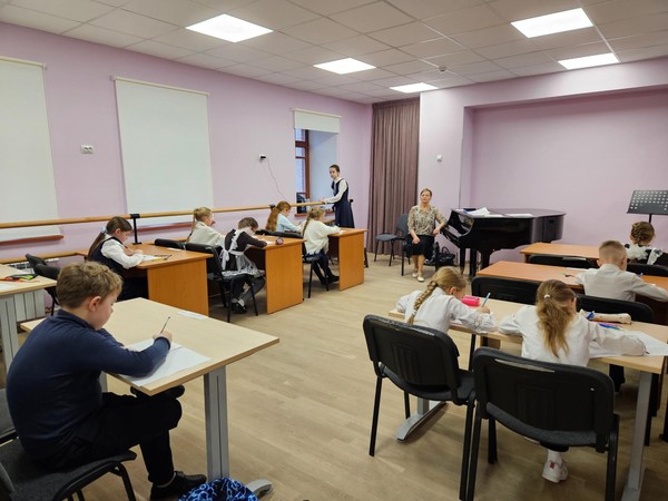 Музыкальная встреча «Вверх по ступенькам из нот»