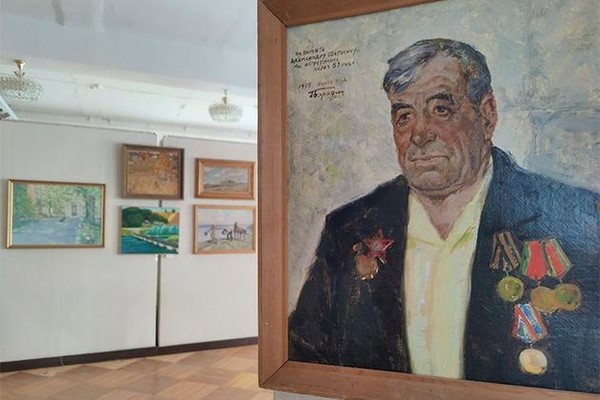 Выставка «Чистое небо»