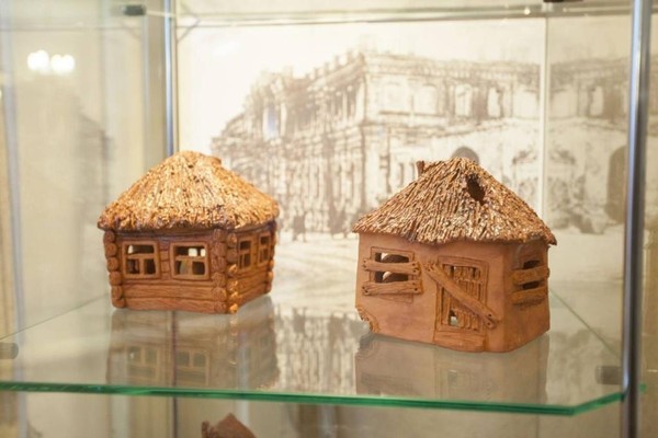 Выставка «Листая памяти страницы»
