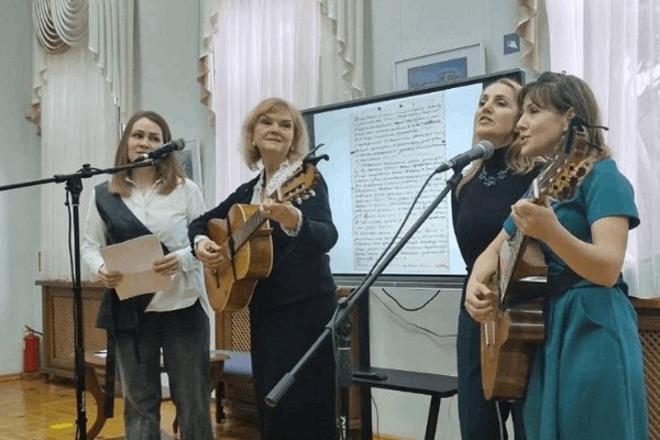 Программа «Солдатская душа: стихи и песни о войне»