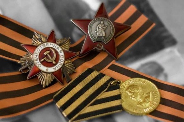 День информации «В книжной памяти мгновения войны»