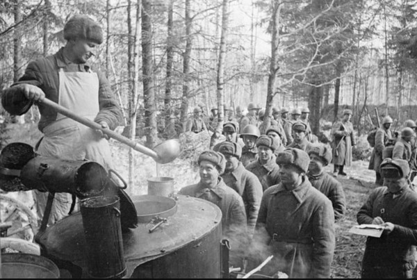 Интерактивная площадка «Полевая кухня КП2-48»