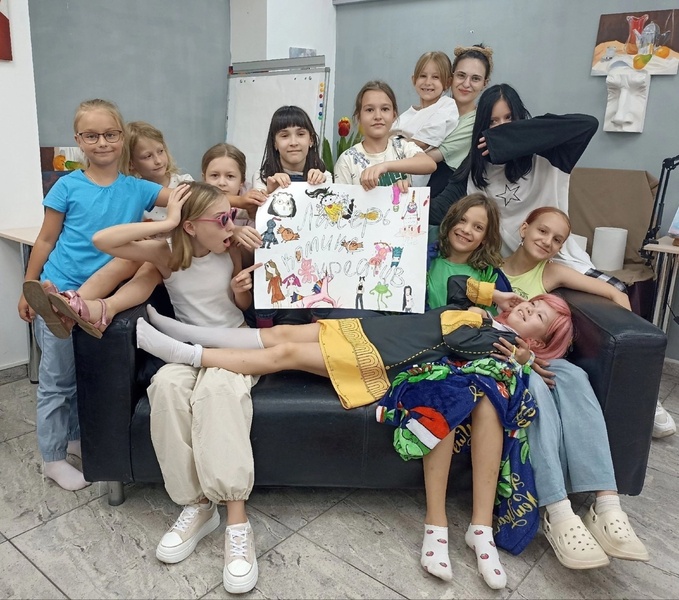 Летние городские творческие каникулы 2025 для детей 7–13 лет в пространстве студии «Жар-птица»!