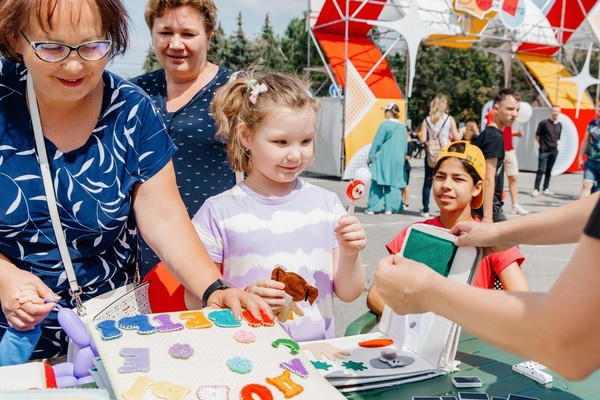 Фестиваль мороженого «Единорожок»