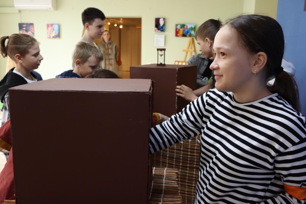 Игра «Ремесленное подворье»