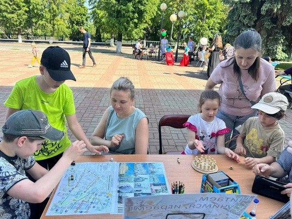 Литературно-познавательная программа «Планета счастливого Детства»