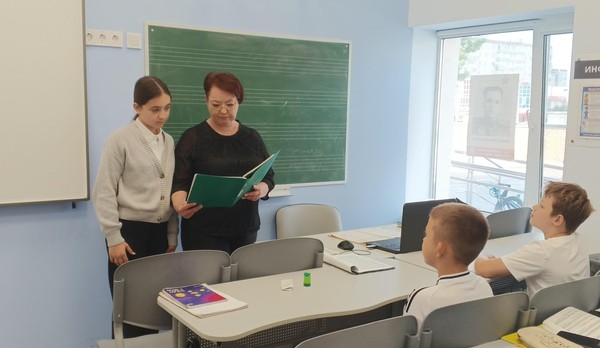 Лекция «Путешествия по миру. Шато де Комбур»