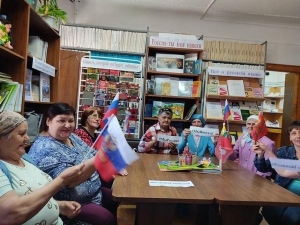Литературно – исторический час «Страницы истории великой державы»