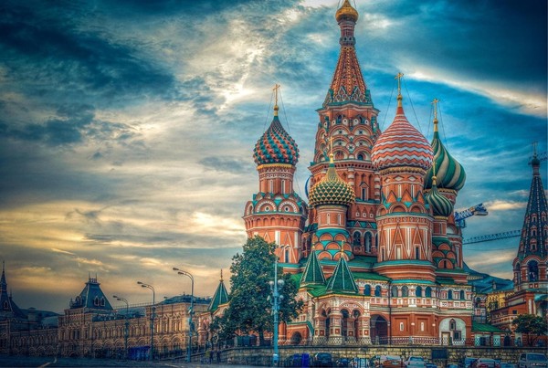 «К России великая любовь»