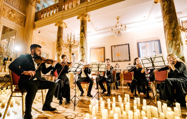 HighTime Orchestra. Романтические вальсы при свечах: Шопен, Штраус, Чайковский