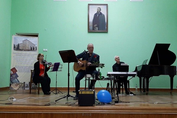 Концерт авторской песни «Булат Окуджава. Песни поколений»