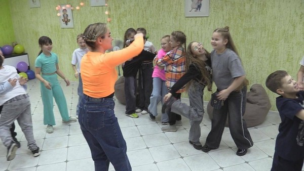 Танцевально-игровая программа «Двигайся больше»