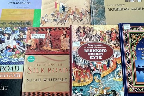 Выставка «Великий шелковый путь в диалоге цивилизаций»