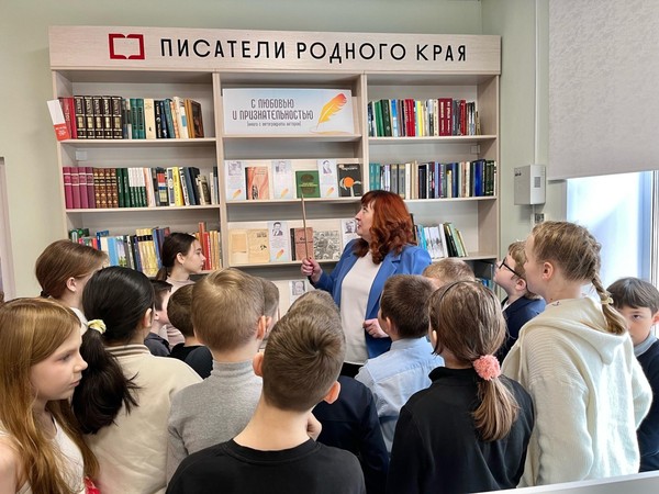 Выставка-знакомство «По страницам жизни и творчества Ф.И. Тютчева»