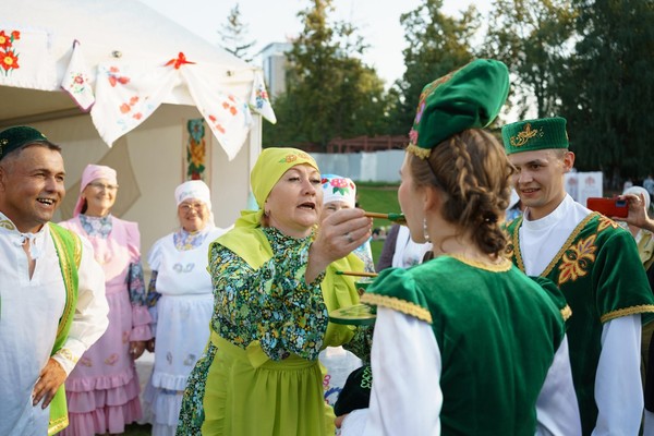 Семейный праздник «Алмаш»