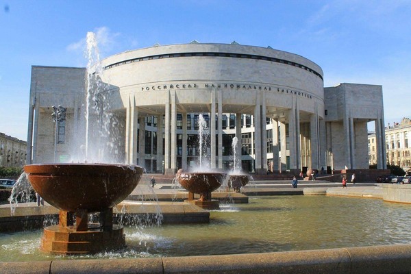 Виртуальная экскурсия «Фонтаны Московского района»