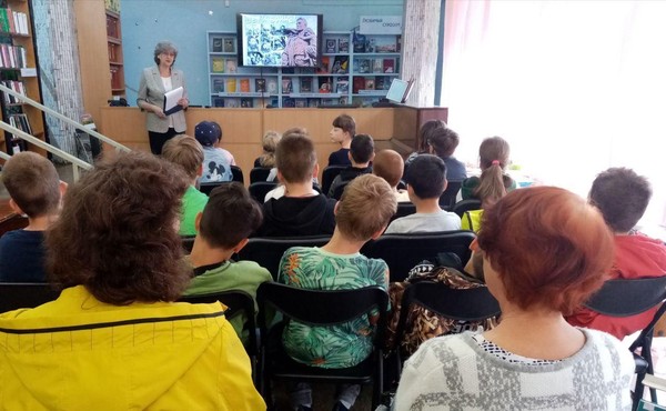 Час памяти «Нам жить и помнить!»