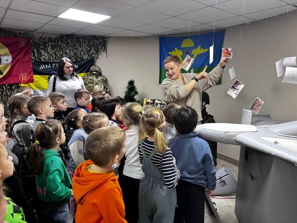 Экскурсия по выставке солдатского быта «СВОи»
