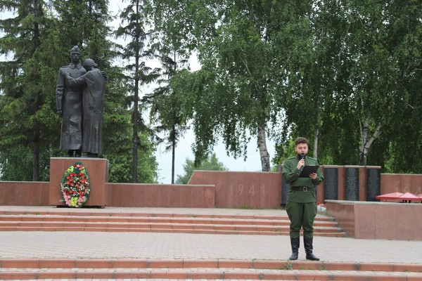 «Помните, через года через века, помните»