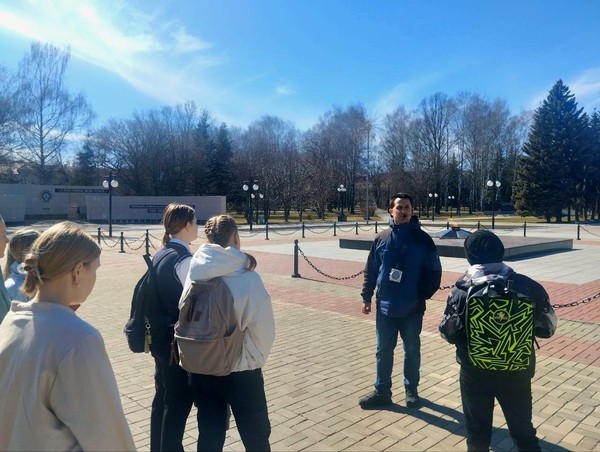 Экскурсия по Мемориалу воинской славы в Центральном парке культуры и отдыха