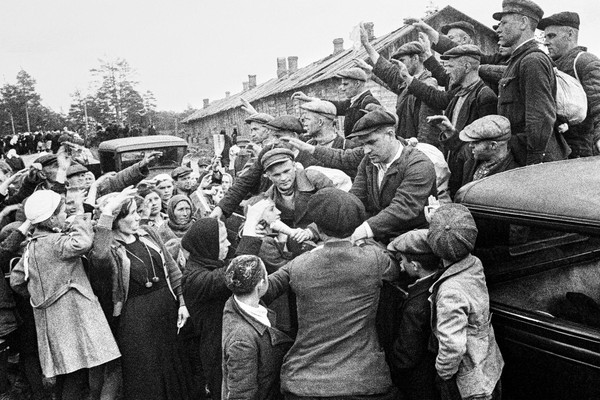 Встреча-диалог «Мы о войне стихами говорим»