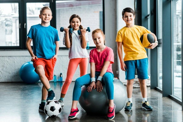 Спортивная эстафета «Маленькие спортсмены»