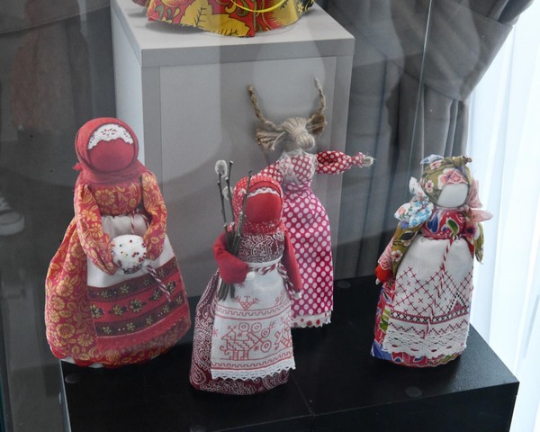 Выставка «Народной тряпичной куклы»