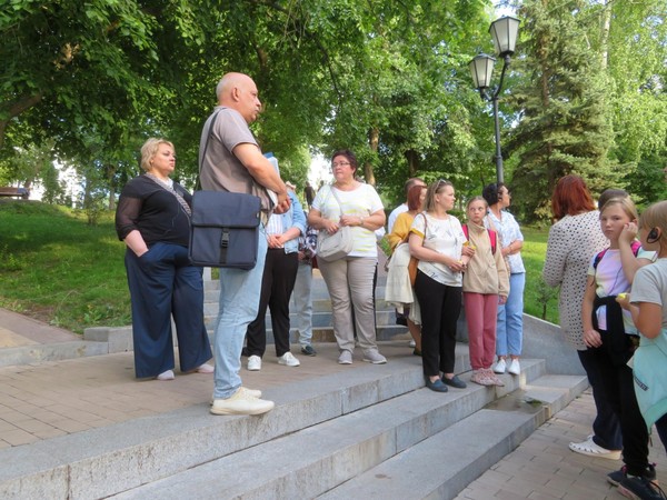 Пешеходная экскурсия «Не хлебом единым...»