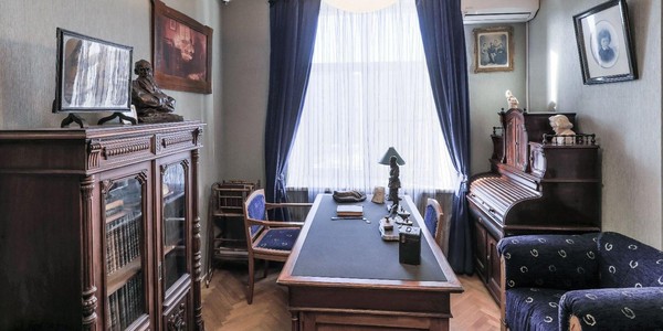 Пешеходная экскурсия «Прогулки с музыкантами»