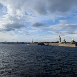 Обзорная по городу с теплоходной прогулкой
