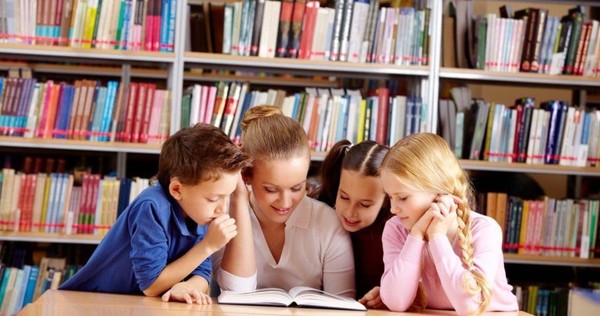 «Приглашаем в Книжкин дом!»