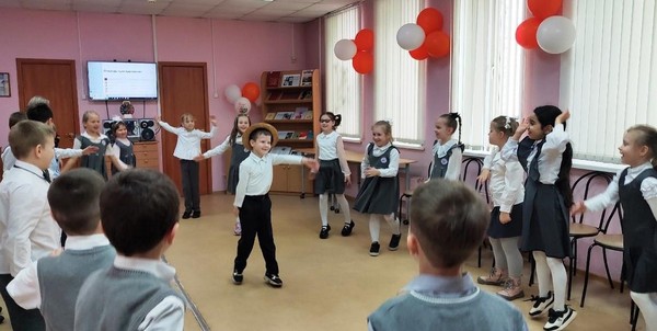 Праздник открытия акции летнего чтения «Наше книжное лето»