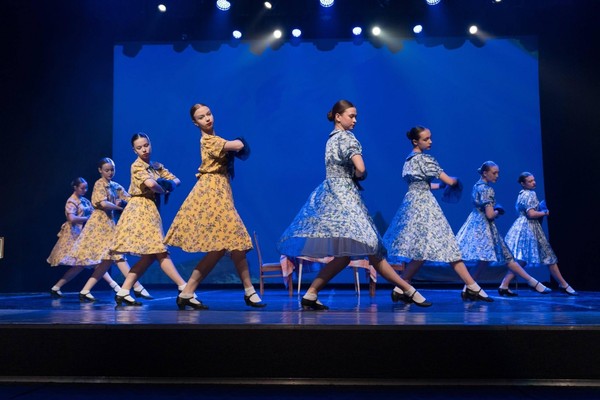 Концертная программа «Поколению победителей от благодарных потомков»