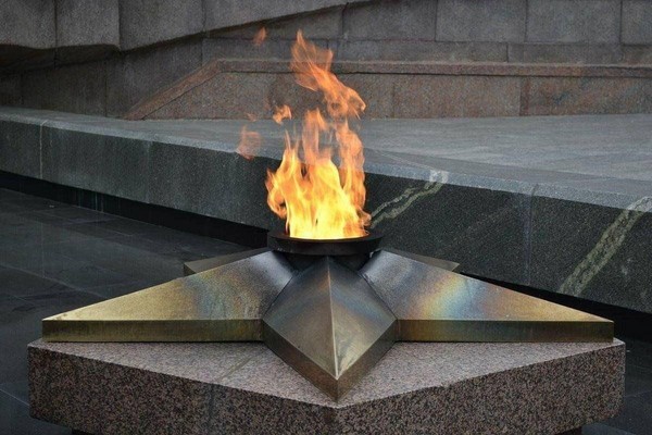 Экскурсия «Героические места России: путешествие в память о Великой Отечественной войне»