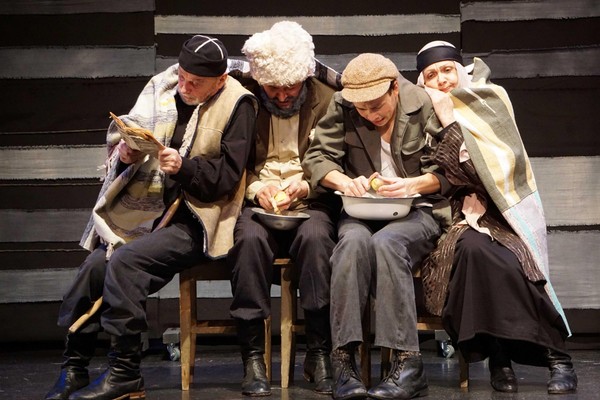 Спектакль «Я, бабушка, Илико и Илларион»