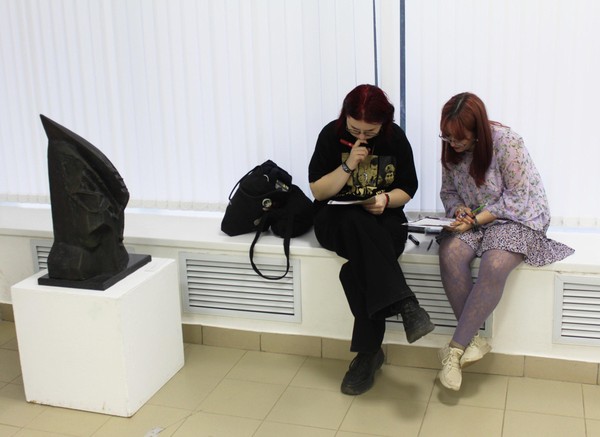 Творческое занятие по постоянным выставкам Центра русского искусства