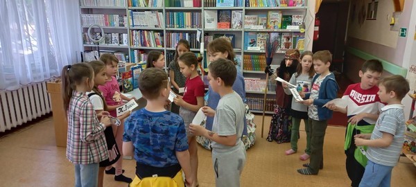 Цикл экскурсий «С книгой в летнем рюкзачке»