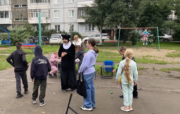 Литературно-игровая программа «Уроки Кота-ученого»